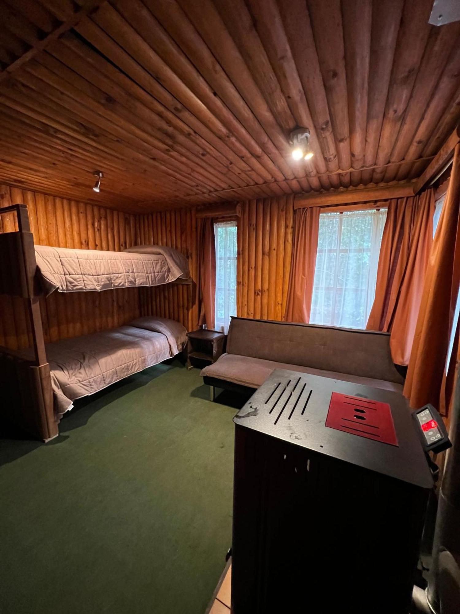 Salto Del Indio - Lemunantu Lodge Manzanar (Araucania)